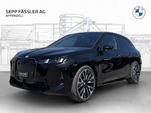BMW iX xDrive60