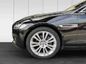 Jaguar XF 2.0 D 180 Portfolio AWD