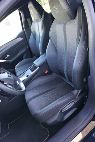 Peugeot 308 1.2 Hybrid GT