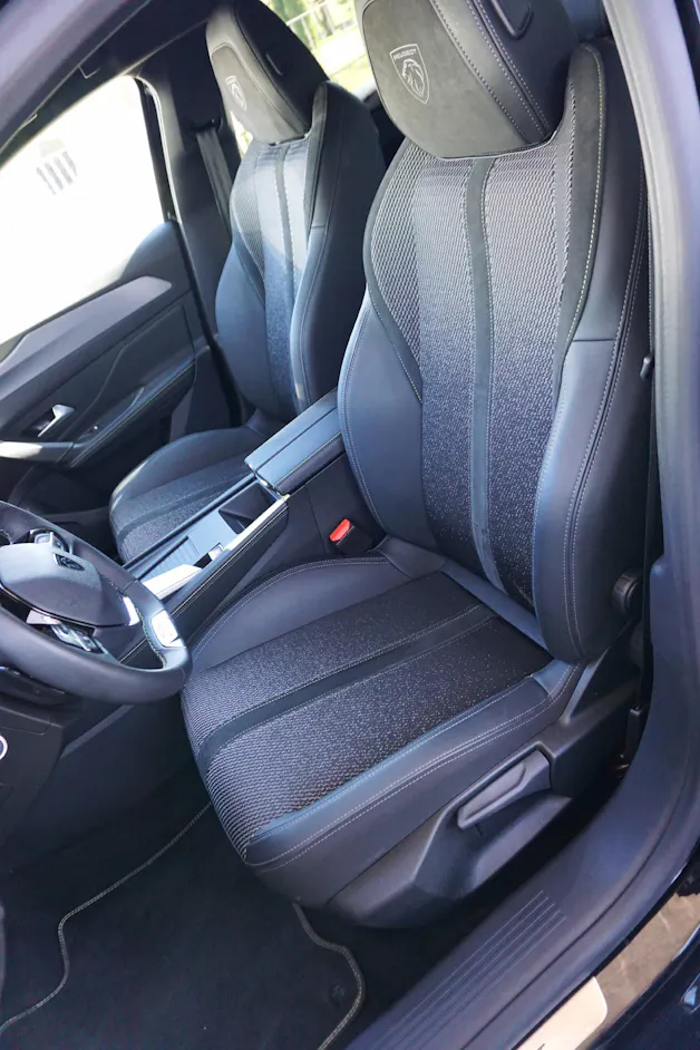 Peugeot 308 1.2 Hybrid GT
