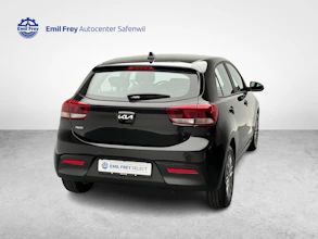 https://vehicle.imgix.net/4287541/6f1dc4ea-3273-4eff-a421-a5e64491c882.jpg