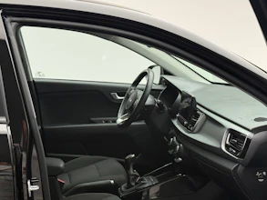https://vehicle.imgix.net/4287541/ce454202-13c3-410c-bab0-030ea0c06f67.jpg