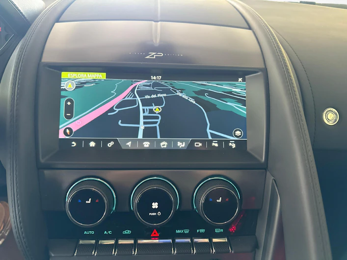 Fahrzeugbild JAGUAR F-TYPE