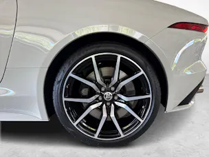 Jaguar F-Type Coupé 5.0 V8 R AWD - Ruote invernali incluse
