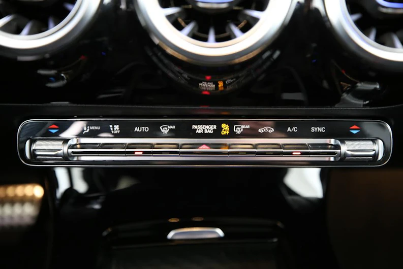 Fahrzeugbild MERCEDES-BENZ CLA 250