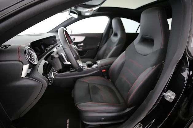 Mercedes-Benz CLA 250 AMG Line 4matic