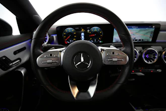 https://vehicle.imgix.net/4287574/5ac43af7-0307-425b-bdb9-e2c8a78e206d.jpg