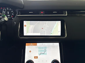 https://vehicle.imgix.net/4287582/8c667c45-d4c2-4c02-bc9c-2dbdb49fa153.jpg