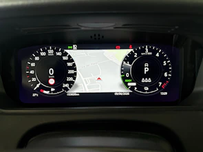 Fahrzeugbild LAND ROVER Range Rover Velar 2.0 P400e + Pneumatici invernali inclusi