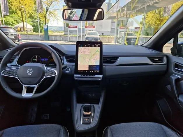 Renault Captur 1.8 E-Tech techno