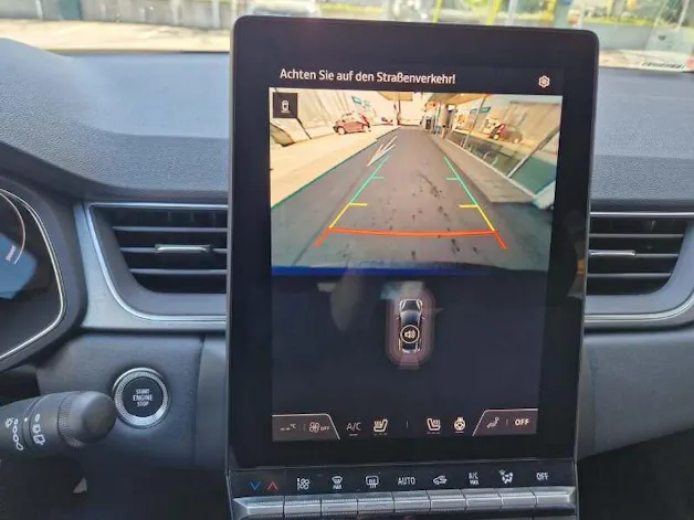 Renault Captur 1.8 E-Tech techno