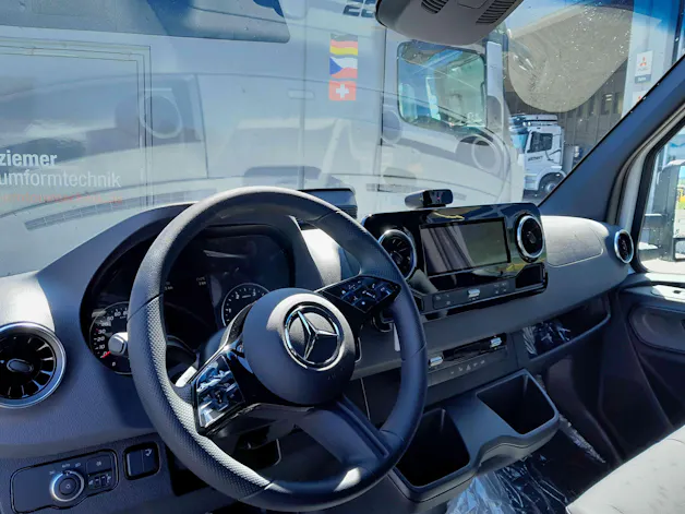 Mercedes-Benz Sprinter 317 Kab.-Ch. 3665 S 2.0 CDI 170 Pro