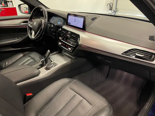 BMW 520d xDrive Touring