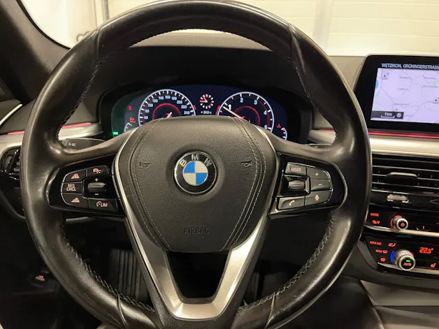 BMW 520d xDrive Touring