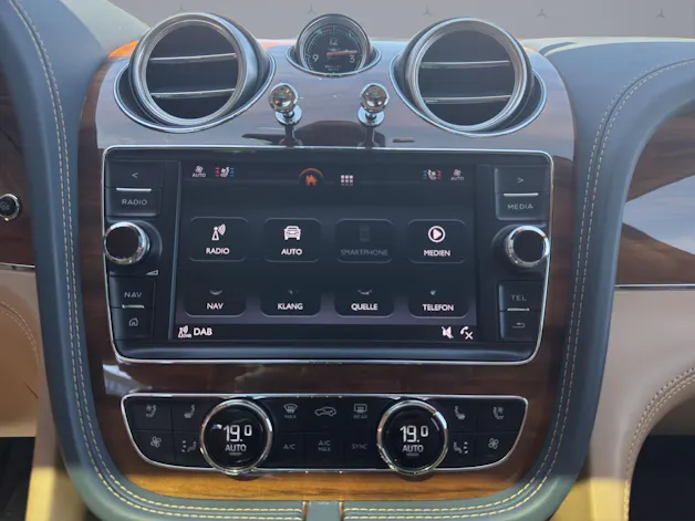 Bentley Bentayga 6.0 W12