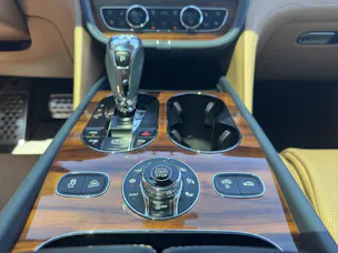 Bentley Bentayga 6.0 W12