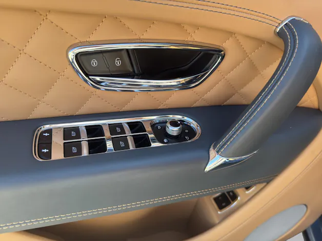 Bentley Bentayga 6.0 W12