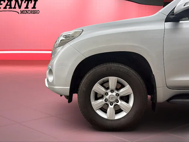 Toyota Land Cruiser 3.0 D-4D Linea Luna