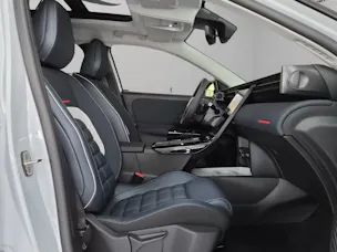 Citroën C5 Aircross 1.2 Hybrid Max Automat / Panorama-Glasschiebedach elektrisch / Grip Control / Eintauschprämie Juni 1'500.-