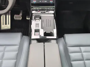 Citroën C5 Aircross 1.2 Hybrid Max Automat / Panorama-Glasschiebedach elektrisch / Grip Control / Eintauschprämie Juni 1'500.-