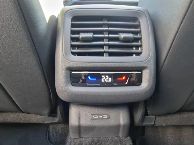 VW T-Roc 1.5 eTSI R-Line DSG