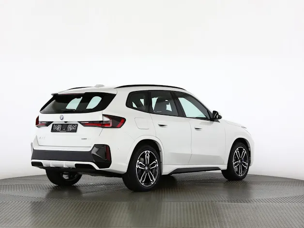 BMW iX1 20 eDrive