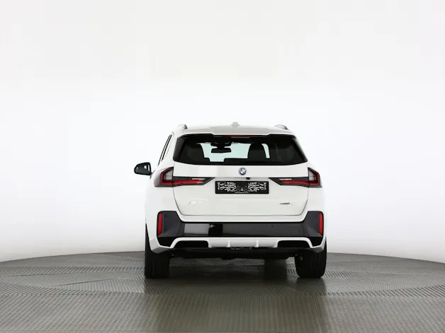 BMW iX1 20 eDrive
