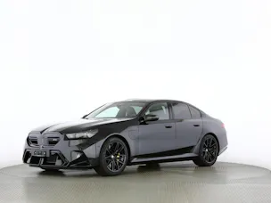 BMW M5 xDrive