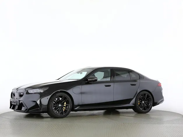 BMW M5 xDrive