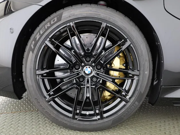 BMW M5 xDrive
