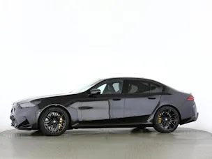 BMW M5 xDrive