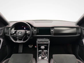 https://vehicle.imgix.net/4287779/50389f7d-4b04-486c-a0e2-26c1675f2e83.jpg