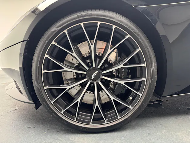 Aston Martin DB11 Coupé 4.0 V8 Bi-Turbo