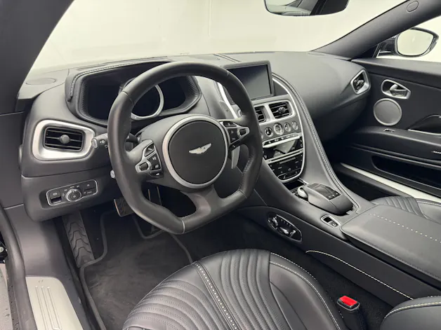 Aston Martin DB11 Coupé 4.0 V8 Bi-Turbo