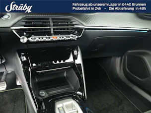 Peugeot 2008 1.2 Hybrid 145PS GT