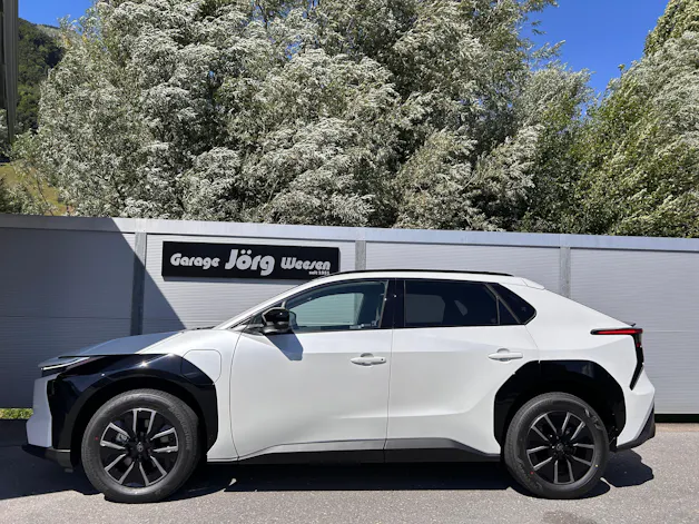 Toyota bZ4X Style AWD