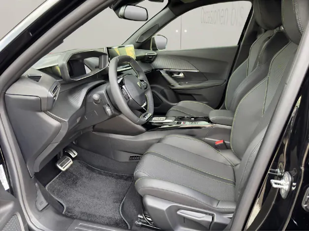 Peugeot 2008 1.2 Hybrid 145 GT