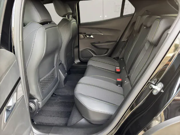 Peugeot 2008 1.2 Hybrid 145 GT