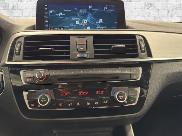 BMW 120i
