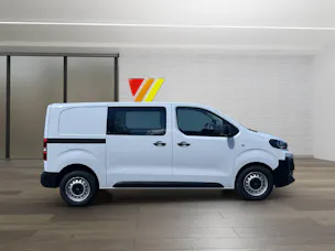 Citroën Jumpy Kaw. M 2.2 BlueHDi 150 First S/S