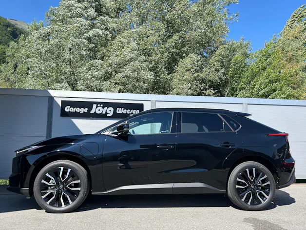 Toyota bZ4X Premium AWD
