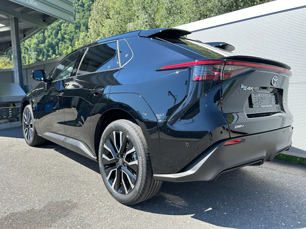 Toyota bZ4X Premium AWD