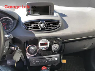 Renault Clio Grandtour 1.6 16V 20th Edition