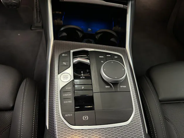 BMW 320d xDrive Touring