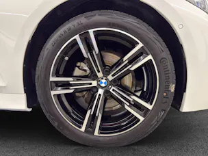 BMW 320d xDrive Touring