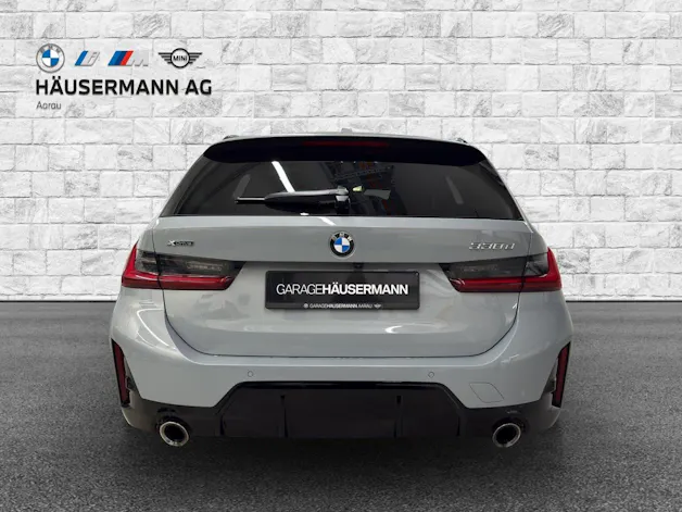 BMW 330d xDrive SAG Touring