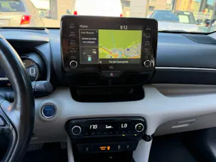 Toyota Yaris 1.5 VVT-i HSD Premium