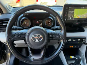 Toyota Yaris 1.5 VVT-i HSD Premium