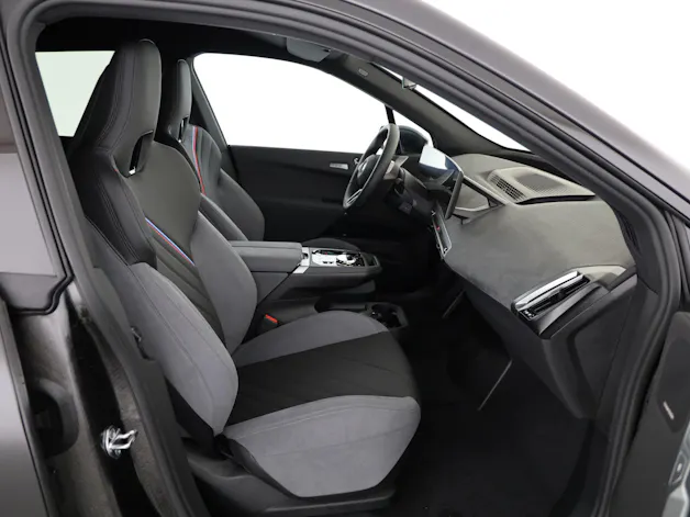BMW iX xDrive60