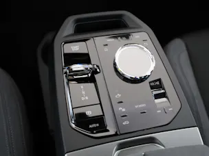 BMW iX xDrive60